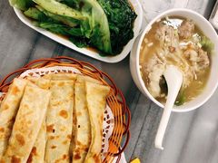 云吞面-芬芳甜品(同福路店)
