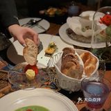 南京| 首家童话主题西餐🍽公主们快回家📣