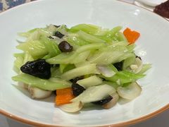 -聚春园自助餐厅(东街口店)