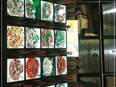 -何氏排骨(左家塘店)