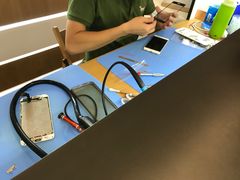 -爱畅享华为苹果手机维修服务(虹口龙之梦店)