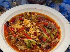 -川流不息·地道川菜·小龙虾(新松江路店)