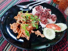 -Tikky Cafe