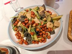 精美凉菜-亚伟瓦罐面美食城(淇县总店)