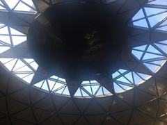 -上海滴水湖皇冠假日酒店