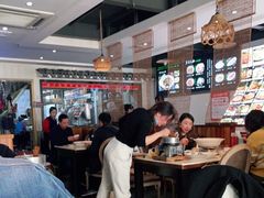 大堂-魏铭鱼头捞饭(晋阳路店)