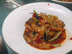 -呷湘厨·鱼汤捞饭(国家会展中心店)