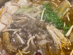 -顶顶汤火牛排火锅·经典铜锅涮肉