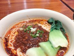 -李先生牛肉面大王(济南火车站候车室店)