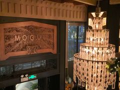 -Mogul Eatery·大亨餐酒馆