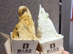 -英雄广场