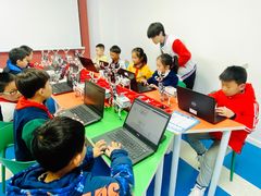 -童程童美·信息学竞赛·乐高机器人编程(昆明世纪城校区)