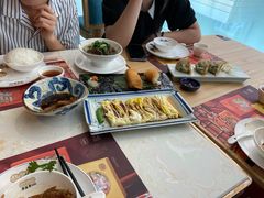 -点都德·毕德寮