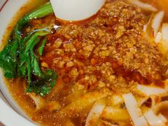 韵味杂酱米粉-呷佬·长沙手工米粉(金沙江路店)