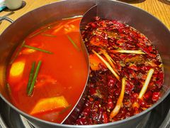 番茄和牛油鸳鸯锅-青瓷火锅料理(西单大悦城店)