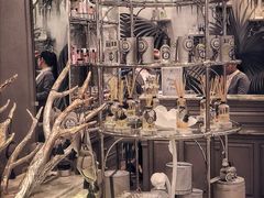 -Bath & Bloom Flagship Store at Central World