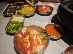 -草家酱蟹炭火烤肉店(珲春南路一店)