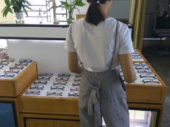 -LOGO眼镜·蔡司品牌折扣店(龙华清湖店)