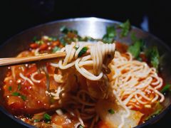 酸汤牛腩面-味研所·麵