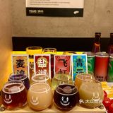 花园道这家酒馆每周三半价！还有这好事！
