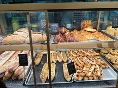 -Dough&Joe团憩(瑞虹天地月亮湾店)