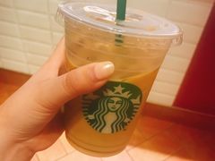 -星巴克(重庆火车北站北广场II店)