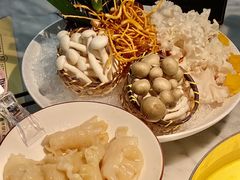 -澳美徕·港式花胶鸡火锅(高新万达店)