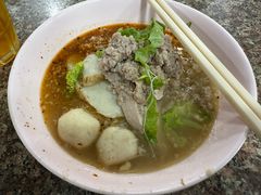 -榮泰米粉湯(Left Shop)