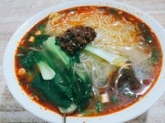 麻辣米线-成都名小吃(桃园西路店)