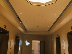 -成都华尔道夫酒店游泳池