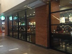 -星巴克(上海虹桥新天地二店)