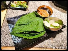 -合易泓烤肉·海肠捞饭(火车站店)