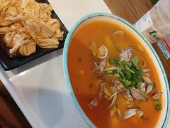 -何记花甲(海岸城旗舰店)