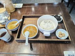 -蟹上黄·蟹黄面·江南糖水(人民广场店)