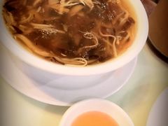 -新大咀港式茶餐厅(宝山万达店)