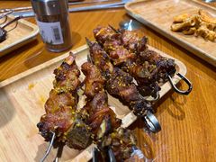 -乡村馕坑肉·烧烤·新疆菜·本地人更爱吃(阿勒泰首店)