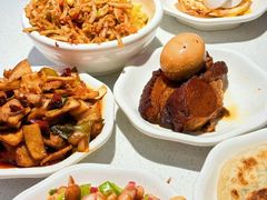 -顺溜·手工刀削面·黑金店(铜锣湾店)