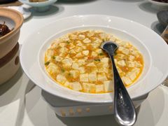 蟹粉豆腐-屋里厢上海菜馆