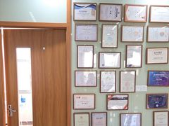 -茂菊口腔连锁(浦东南路店)