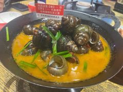 -老闵田螺馆·南昌特色小炒(梦时代店)