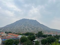 -鸡鸣山旅游风景区