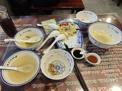 -长人馄饨铺(解放街店)