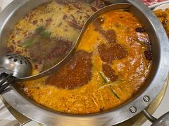 -沸炉重庆老火锅(军事博物馆店)