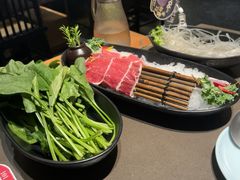 -捞王锅物料理(上海世茂广场店)