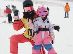 -鳌山滑雪度假区