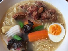 -滋味满屋美食坊(上海街店)
