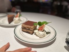 -Wolfgang’s Steakhouse 沃夫冈牛排馆(上海白玉兰广场店)