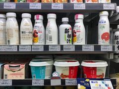 零售区-全家便利店(东直门店)