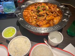 -黄记煌三汁焖锅(新佳丽江汉路店)