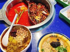 -马路边边火锅串串(观前街店)